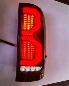 FM AUTO PARTS 4x4, Luz Trasera LED Modificada para Carrocería, Color Ahumado, Alto Rendimiento, Fácil Instalación para <span class=keywords><strong>VIGO</strong></span> - Product Image 2