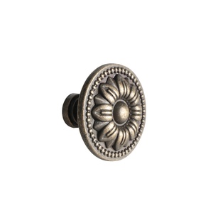 Poignée ronde de tiroir monotrou en bronze de <span class=keywords><strong>style</strong></span> simple et moderne pour armoires de cuisine et portes de commodes antiques européennes - Product Image 3