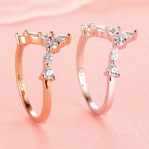 แหวนหมั้นเพชรรูปตัววีสำหรับเจ้าสาวกำหนดเอง TL-356รูปดาวดวงอาทิตย์สำหรับเจ้าสาว - Product Image 2