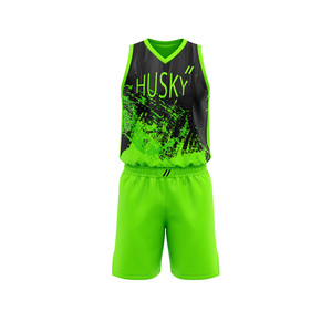 Maillot et short de basket-ball personnalisés par sublimation, uniforme de qualité supérieure, 100 % polyester. - Product Image 4