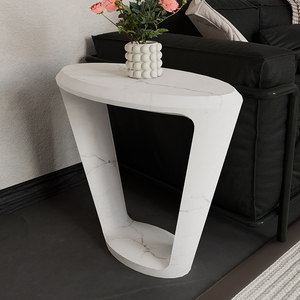 Mesa de centro de cristal semicircular de lujo Normcore 2025, sala de estar estrecha de gama alta para mesa auxiliar, sofá, uso de esquina interior - Product Image 1
