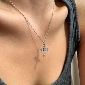 Dylam Classic <b>Cross</b> Necklace 925 Sterling Silver Pendant Unisex Fashion Accessories Contracted Classic Gift Unisex Necklaces - Product Image 4