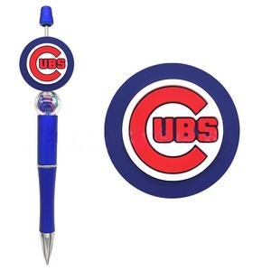 Abalorios y dijes de PVC personalizados 2026 para la parte superior de bolígrafos, de silicona, con diseño de los 30 equipos de la Liga Americana de <span class=keywords><strong>B</strong></span>éisbol (MLB) - Product Image 4