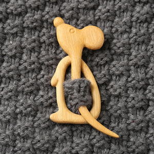 Broche de <span class=keywords><strong>Madera</strong></span> con Forma de Animal, Accesorios de Ropa con Dibujos Animados de Animales, Regalos Hechos a Mano - Product Image 2