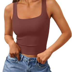 Vente en gros de débardeurs côtelés courts à col carré pour femmes, sans manches, pour l'été et l'entraînement, collection 2025 - Product Image 2