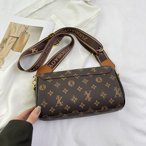 Bolsos de Moda para Mujer, Cilíndricos, con Cadena, Correa de Hombro Única, de Cuero PU y Poliéster, Diseño Portátil, Venta Directa de Fábricas Chinas - Product Image 6