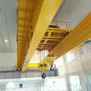 เครนสะพานไฟฟ้าแบบคานคู่สำหรับงานหนักสำหรับการปฏิบัติงานในคลังสินค้า รับน้ำหนักได้ 25 ตัน พร้อมมอเตอร์หลัก - Product Image 2