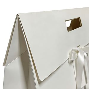 Sacs cadeaux en papier pliés avec logo personnalisé, sacs cadeaux de luxe avec ruban, sacs en papier pour emballage - Product Image 2