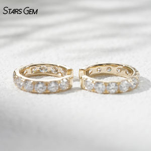 Pendientes de Clip de Oreja con Diamantes de Oro Sólido de 10K de Starsgem Fine Jewelry, Pendientes de Oreja Unisex con Diamantes Cultivados en Laboratorio - Product Image 2