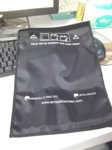 Protecteur de bouclier de signal portable de haute qualité portefeuille de blocage Rfid antivol personnalisé - Product Image 3