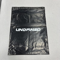 Enveloppes en polyéthylène noir mat personnalisées de qualité supérieure pour les marques de vêtements, emballage d'expédition écologique, sac en polyéthylène avec logo personnalisé