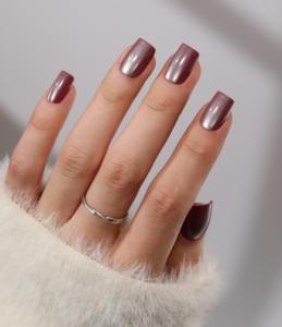 Короткие квадратные французские накладные ногти 3D с металлическим эффектом, розовые, нюдовые, матовые, из АБС-пластика, оптом, в наличии для магазинов косметики и розничной торговли - Product Image 6