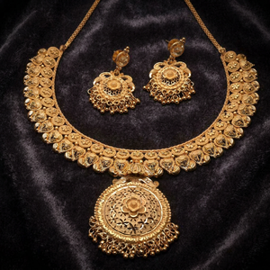 Venta al por mayor 14K 18K 24K chapado en oro formando collares conjunto, conjunto de joyería de templo tradicional, conjunto de joyería de moda relleno de oro de latón. - Product Image 1