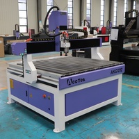 Routeur CNC 1212 haute précision avec entraînement à vis à billes, machine de gravure de haute précision pour la publicité, le mobilier et le travail du bois
