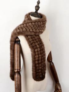 Syal pom pom Mink alami fashion musim dingin anak perempuan syal bulu - Product Image 3