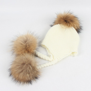 Nuevo <span class=keywords><strong>gorro</strong></span> <span class=keywords><strong>de</strong></span> Otoño Invierno para niños, <span class=keywords><strong>gorro</strong></span> <span class=keywords><strong>con</strong></span> cola <span class=keywords><strong>de</strong></span> caballo para bebé, <span class=keywords><strong>Gorro</strong></span> <span class=keywords><strong>con</strong></span> <span class=keywords><strong>pompón</strong></span> <span class=keywords><strong>de</strong></span> piel Real <span class=keywords><strong>de</strong></span> 15 CM, <span class=keywords><strong>gorro</strong></span> <span class=keywords><strong>de</strong></span> punto <span class=keywords><strong>de</strong></span> <span class=keywords><strong>lana</strong></span>, <span class=keywords><strong>gorro</strong></span> <span class=keywords><strong>con</strong></span> orejeras para niños y niñas - Product Image 4