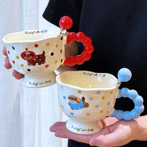 Mug en céramique ludique pour chien avec poignée et cuillère, design de dessin animé, pour le petit-déjeuner, le café, cadeau - Product Image 1