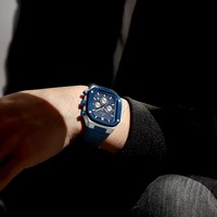 NAVIFORCE Marke 8037 Quadratische Luxus-Herrenuhr mit Silikonarmband, Sport-Chronograph mit Leuchtkalender, Armbanduhr Reloj