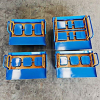 Moules à briques de différentes formes personnalisées, moules à blocs creux emboîtables pour machines de construction