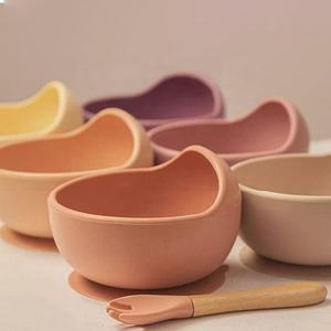 <span class=keywords><strong>Am</strong></span> azon ชามซิลิโคนสำหรับเด็ก100% ปราศจากสาร BPA ชามอาหารสำหรับเด็กช้อนด้ามไม้ - Product Image 3