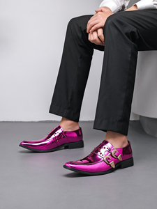 Chaussures habillées de <span class=keywords><strong>luxe</strong></span> brillantes pour hommes en cuir PU, style formel bureau et mariage, avec embout en acier, Oxford à bout pointu, chaussures de soirée à rivets - Product Image 4