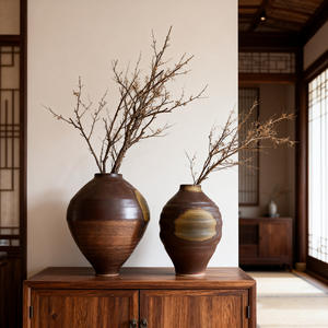 Jarrón de Cerámica con Estética de la Dinastía <span class=keywords><strong>Song</strong></span>, Estilo Wabi-Sabi, Pintado a Mano con Bloques de Color, Arreglo Floral, Decoración Clásica - Product Image 1