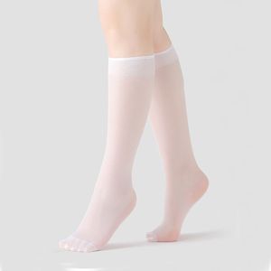 Confezione da 5 <span class=keywords><strong>Calze</strong></span> Sottili al Ginocchio in Nylon Trasparente 15 <span class=keywords><strong>DEN</strong></span>, Lucide e Setose, con Ampia Fascia Elastica Comoda, da Donna, Tinta Unita, per Primavera e Uso Quotidiano - Product Image 5