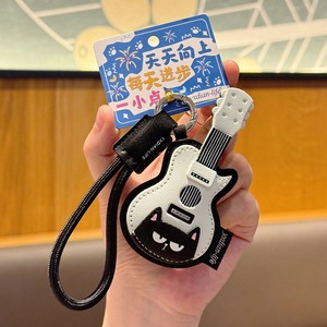 JUNQIAN Leather Guitar <b>Keychain</b> Piano Charm Cut Bag Pendant Soft Eco-Friendly for Girls Wholesale 2026 - Product Image 2