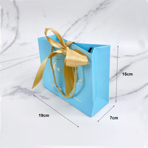 Vente en gros d'usine, petit sac d'emballage pour bijoux 19x7x15cm, ruban de 3,8cm de largeur, sac cadeau, logo personnalisé, sacs en papier pour le shopping - Product Image 5