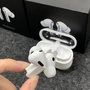 Auriculares inalámbricos Bluetooth R630 R530 con carga inalámbrica, control táctil, batería de larga duración para deportes y uso diario - Product Image 3