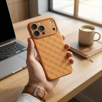 Coque de protection rétro en silicone liquide à motif gaufré pour iPhone 17 avec aimant