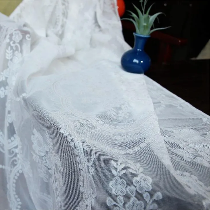 Nouvel arrivage tissu de rideau en dentelle 100% polyester utilisé pour la décoration de la maison