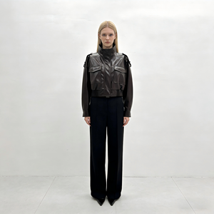 Giacca Corta in <span class=keywords><strong>Pelle</strong></span> Casual da <span class=keywords><strong>Donna</strong></span> con Colletto Rialzato e Design con Spalline, Giacca in <span class=keywords><strong>Pelle</strong></span> Marrone Scuro Personalizzabile - Product Image 3