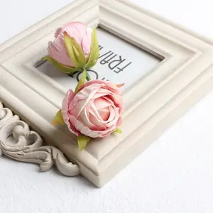 Fleurs artificielles en vrac, petites têtes de roses en soie de 4 cm pour la décoration de gâteaux, vente en gros à prix réduit - Product Image 4