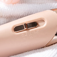 Gloway Râpe Électrique pour les Pieds, Anti-Corne, Pédicure Mate, Outil de Soin des Pieds, Ponceuse Anti-Peaux Mortes