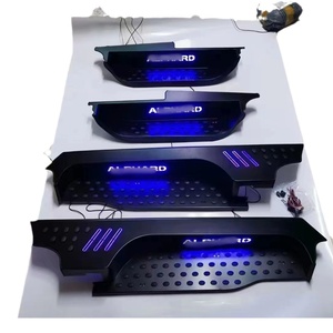 Bandes <span class=keywords><strong>de</strong></span> <span class=keywords><strong>seuil</strong></span> <span class=keywords><strong>de</strong></span> <span class=keywords><strong>porte</strong></span> Accessoires d'<span class=keywords><strong>extérieur</strong></span> <span class=keywords><strong>de</strong></span> voiture Plaque <span class=keywords><strong>de</strong></span> <span class=keywords><strong>seuil</strong></span> <span class=keywords><strong>de</strong></span> <span class=keywords><strong>porte</strong></span> en argent pour Toyota ALPHARD VELLFIRE 30 - Product Image 6