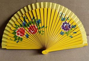 Abanico de Madera Pintado a Mano Estilo Flamenco Español para Baile - Product Image 5