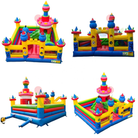 Château gonflable commercial en forme d'oiseau de dessin animé, parc de jeux coloré avec toboggan intérieur pour événements scolaires et fêtes en plein air