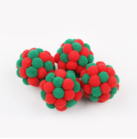 Nouvelle balle à mâcher pour chat interactive et douce sur le thème de Noël, colorée, avec clochette intégrée, en peluche