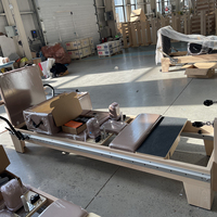 Machine de Pilates Reformer en Bois de Qualité Professionnelle pour Studio Commercial, Équipement d'Exercice avec Rail Intégral