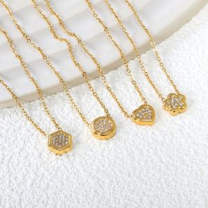 Collier pendentif cœur en acier inoxydable plaqué or 18 carats avec zircon et chaîne goutte d'eau ronde et carrée pour femme - Product Image 3