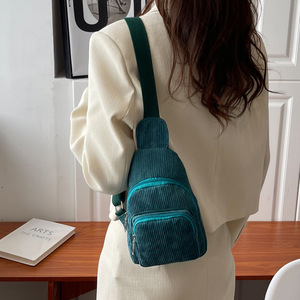 Bolso Bandolera Pequeño de PVC Viverte, <span class=keywords><strong>Riñonera</strong></span> Unisex, Regalo de Cumpleaños Personalizado, Moderno y Bonito con Cierre de Cremallera - Product Image 4