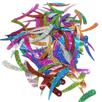 Paillettes en vrac PVC PET multicolores 32*5mm en forme de dent d'éléphant, holographiques, résistantes à l'abrasion et à la chaleur pour la vente en gros