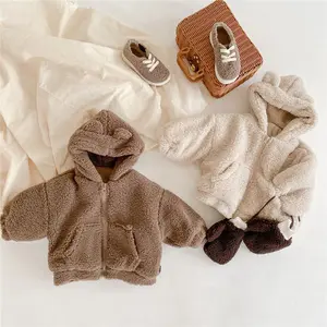 OEM 겨울 곰 도매 아기 소녀 의류 모피 유아 아이 코트 단색 베이지 재킷 복장 301