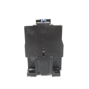 LC1D2510Q7 380/400V Nouveau contrôleur de programmation PLC d'automatisation industrielle d'entrepôt prêt à l'emploi - Product Image 1