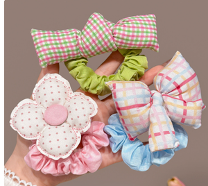 Lazo para el Cabello con Diseño de Cuadros - Product Image 2