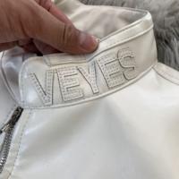 DENIMGUYS personnalisé broderie cuir Patch Streetwear utilitaire Hip Hop blanc plissé Pu cuir veste hommes