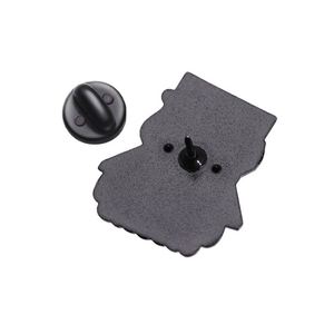 Pins de esmalte de alta calidad con diseño geométrico de avión cortado a láser - Product Image 4