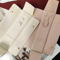 Sac de rangement pour bijoux de luxe rectangulaire en velours et microfibre, portable, pour colliers, pendentifs et bracelets, avec logo personnalisé – Nouvelle collection en promotion