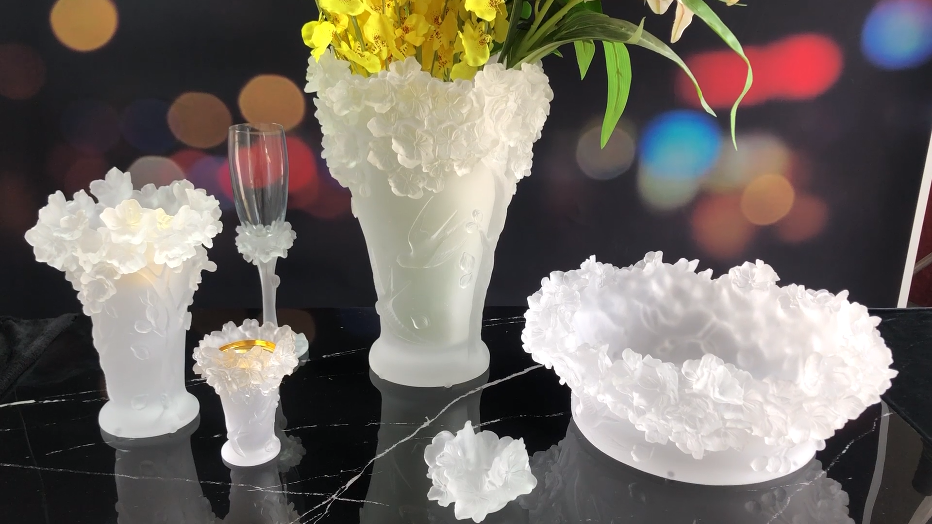 Handmade Unique Crystal Carving Champagne Glass for Wedding Return Gift